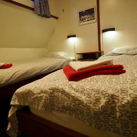 Hotelboot Sarah أمستردام المظهر الخارجي الصورة