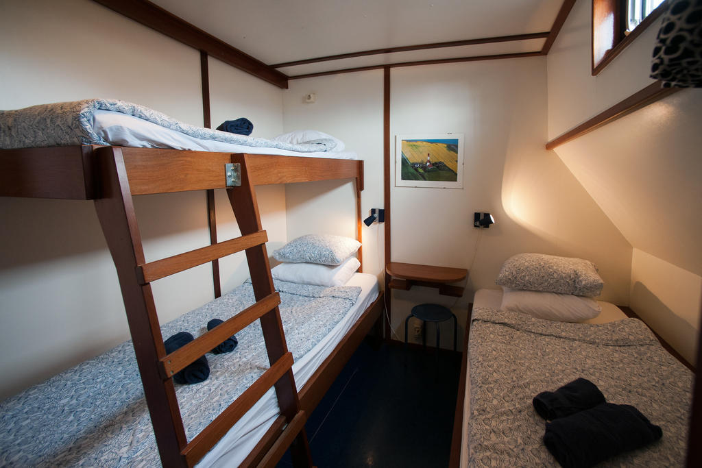 Hotelboot Sarah أمستردام الغرفة الصورة