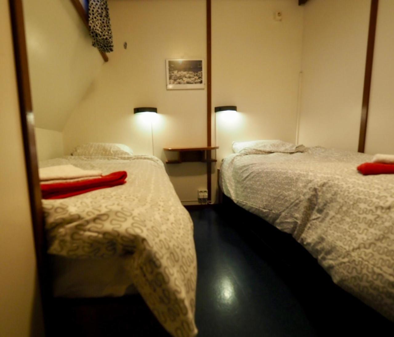 Hotelboot Sarah أمستردام المظهر الخارجي الصورة