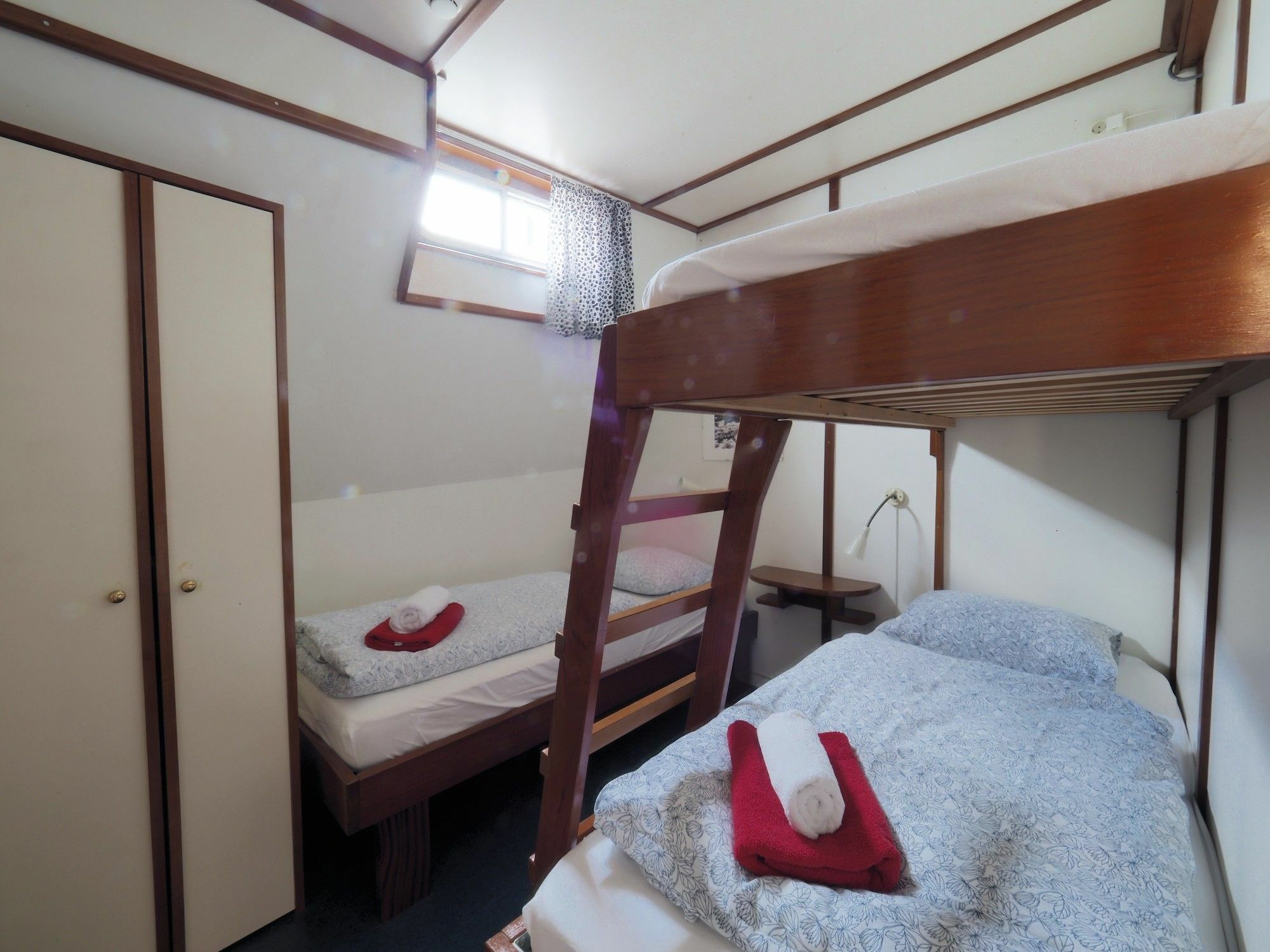 Hotelboot Sarah أمستردام المظهر الخارجي الصورة